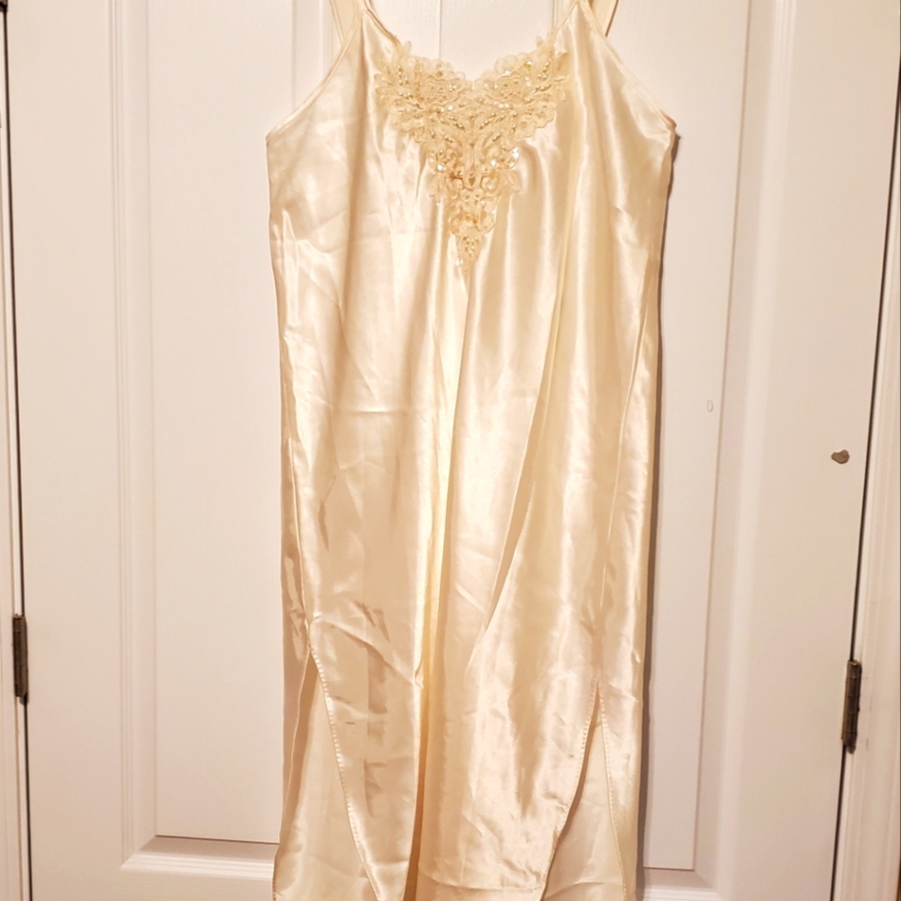 ladies gown